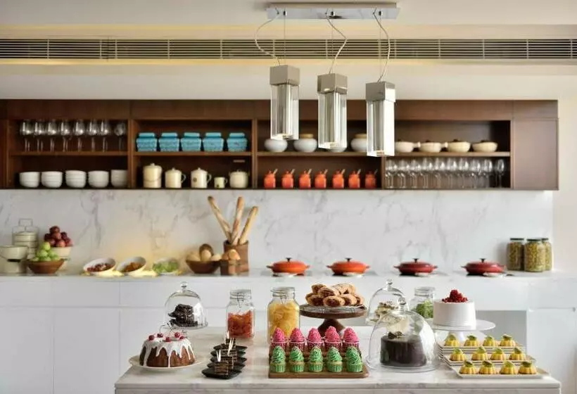 سوئیت پرزیدنت, Kochi Marriott