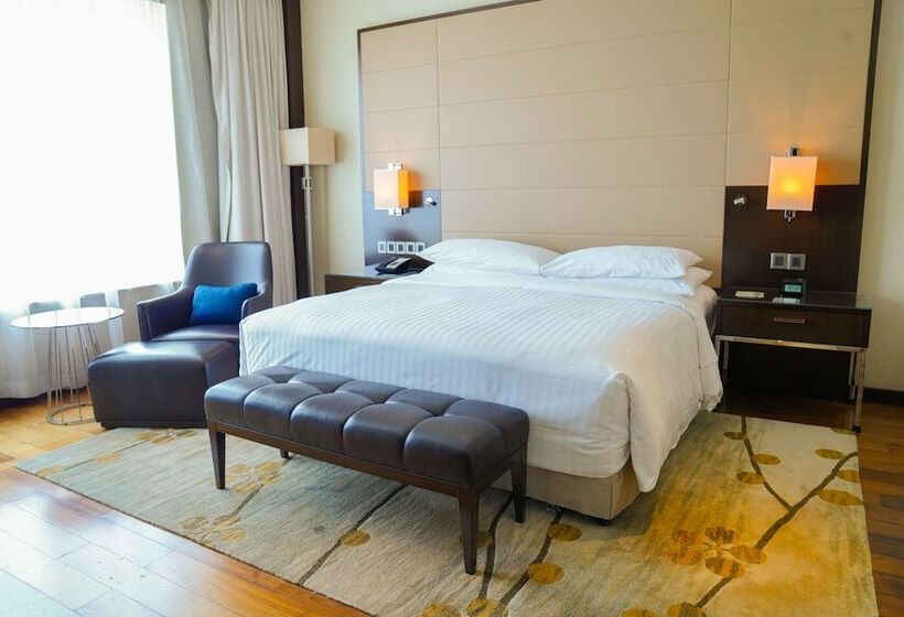 Номер Executive, Kochi Marriott