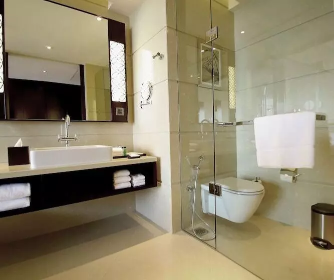 اتاق اجرایی, Kochi Marriott