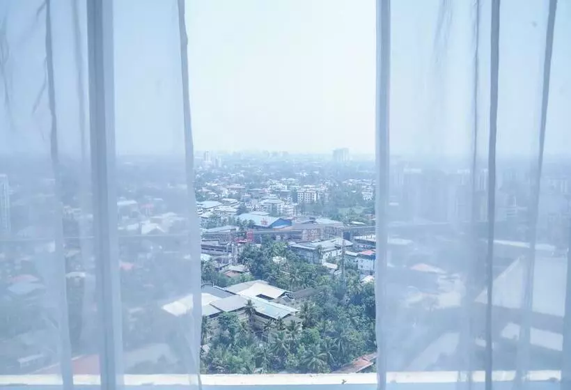 سوئیت پرزیدنت, Kochi Marriott