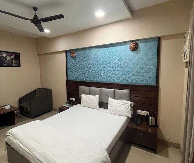 חדר דלוקס, Royal Park Residency