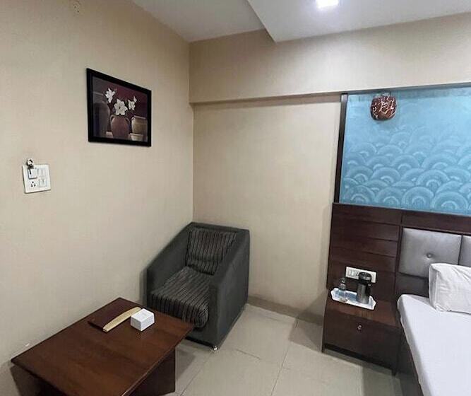 חדר דלוקס, Royal Park Residency