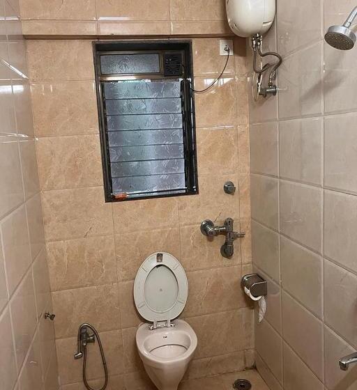 חדר דלוקס, Royal Park Residency