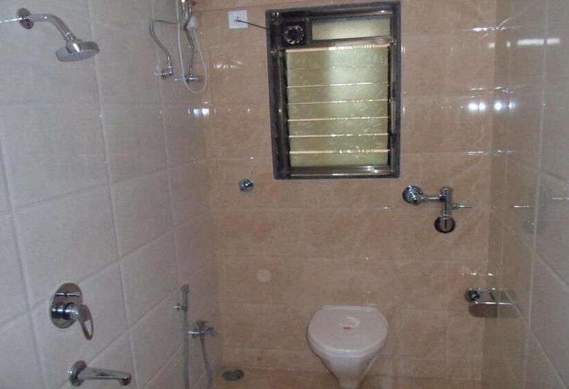 חדר דלוקס, Royal Park Residency