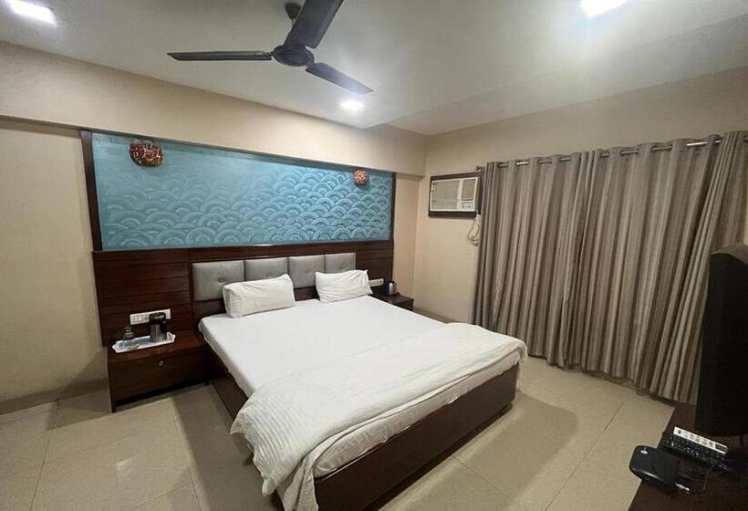 חדר דלוקס, Royal Park Residency