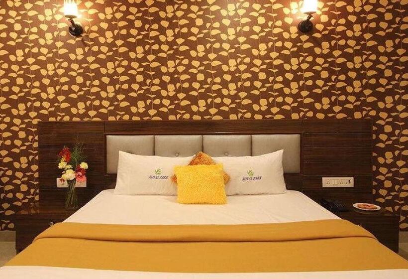 חדר דלוקס, Royal Park Residency