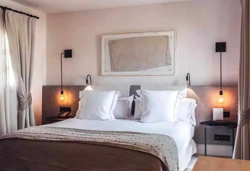 スタンダードスタジオ, Sant Francesc Hotel Singular