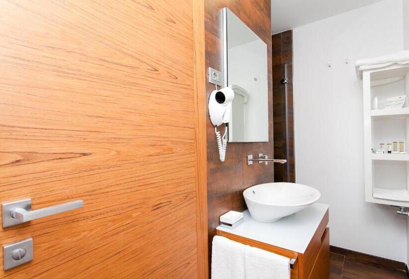 Standard-huone Parveke, Sciali
