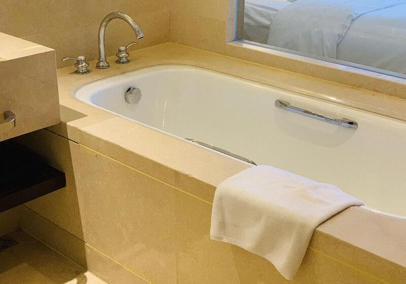 디럭스룸 공원 전망, Sheraton Qinhuangdao Beidaihe