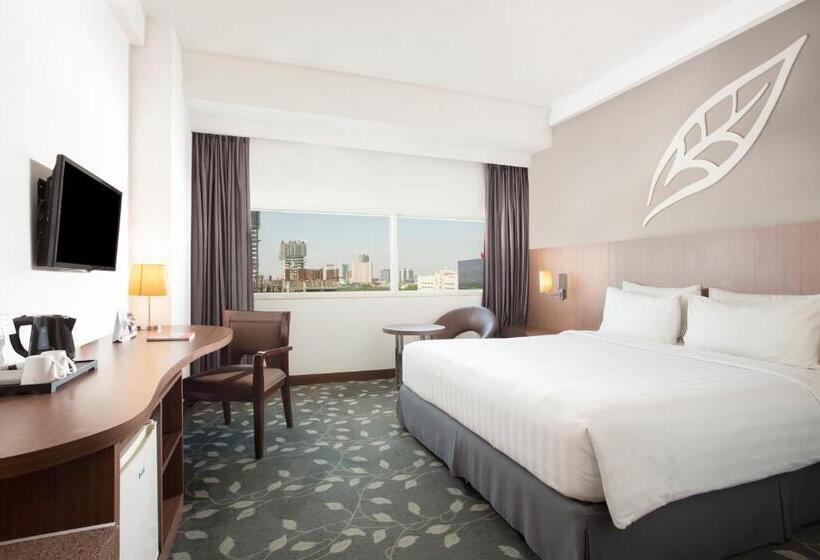 Номер Deluxe, Swissbelinn Kemayoran