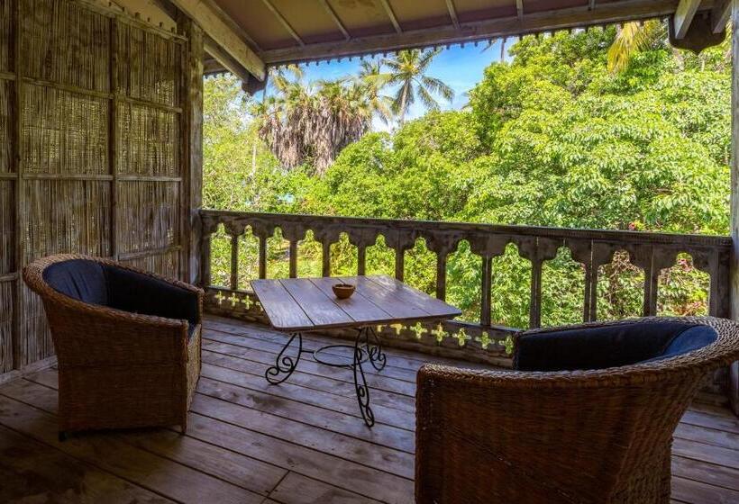 اتاق استاندارد با چشمانداز باغ, Nomad Beach Resort