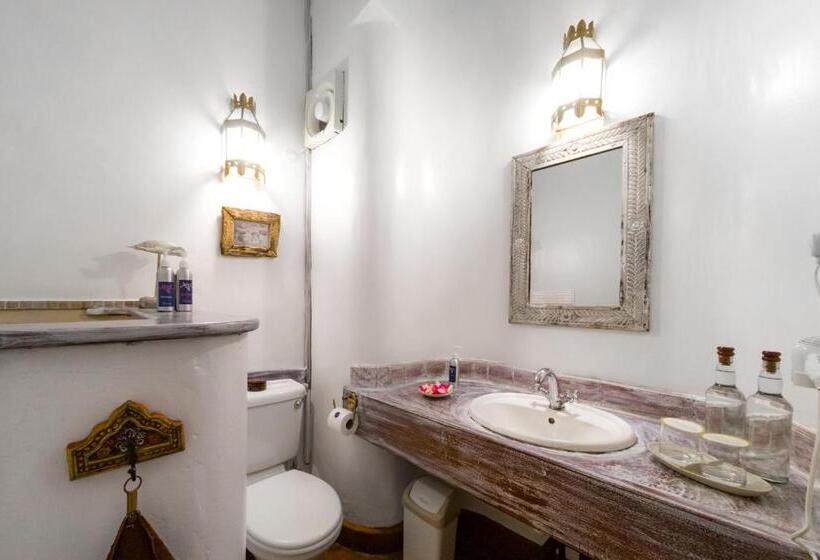 اتاق استاندارد با چشمانداز باغ, Nomad Beach Resort