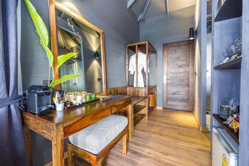 ビラホテル１ベッドルーム, The Tarna Resort, Koh Tao