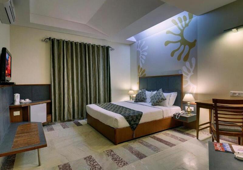 デラックスルーム, The Tarna Resort, Koh Tao