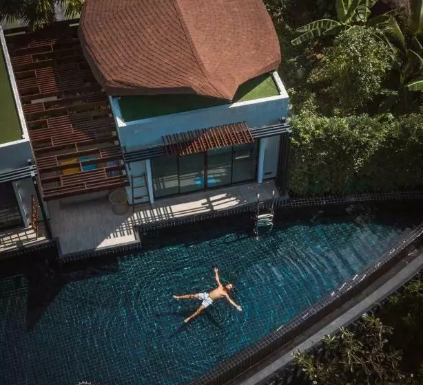 スタンダードルーム, The Tarna Resort, Koh Tao