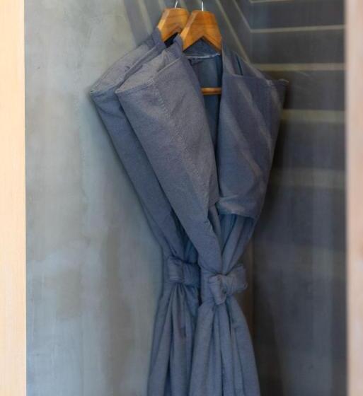 デラックスルーム, The Tarna Resort, Koh Tao