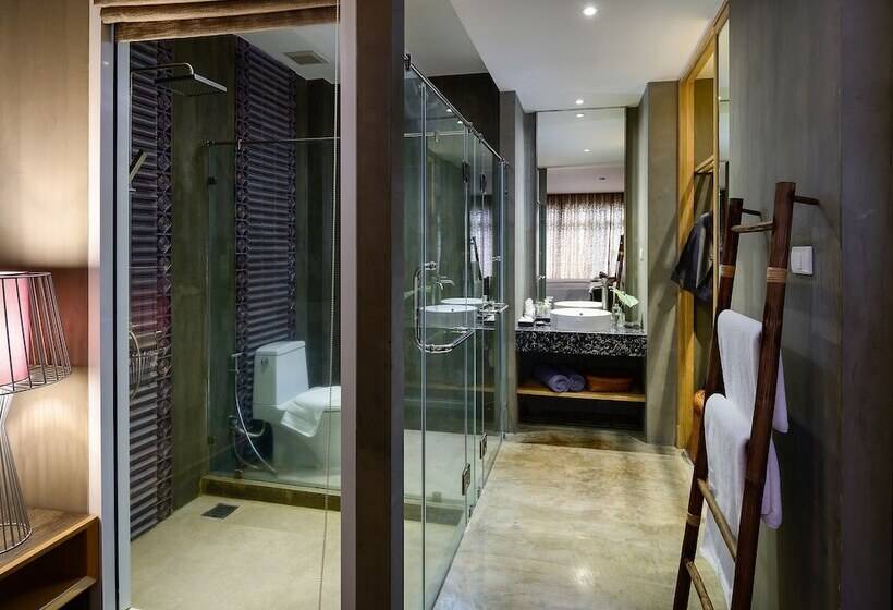 デラックスルーム, The Tarna Resort, Koh Tao