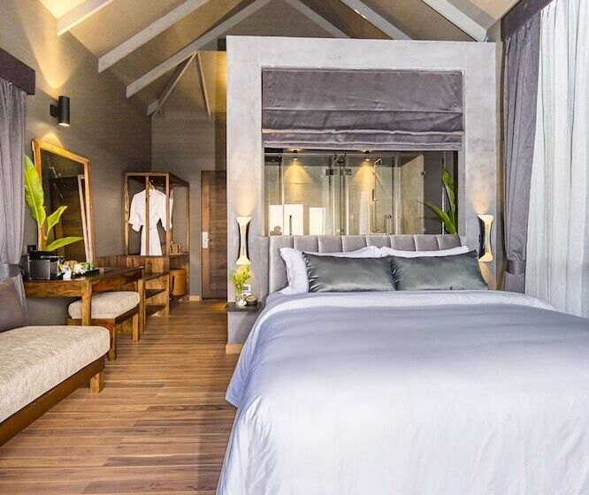 ビラホテル１ベッドルーム, The Tarna Resort, Koh Tao