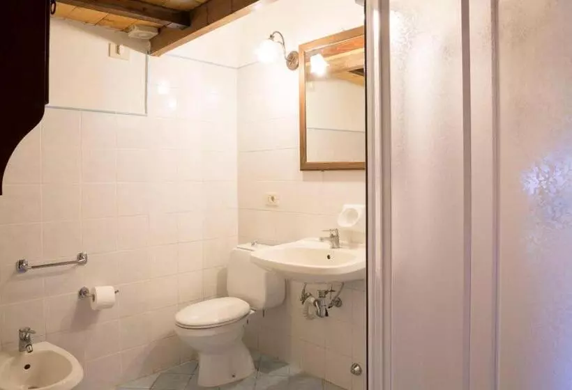 ドゥプレックスルーム, Villa Grassina