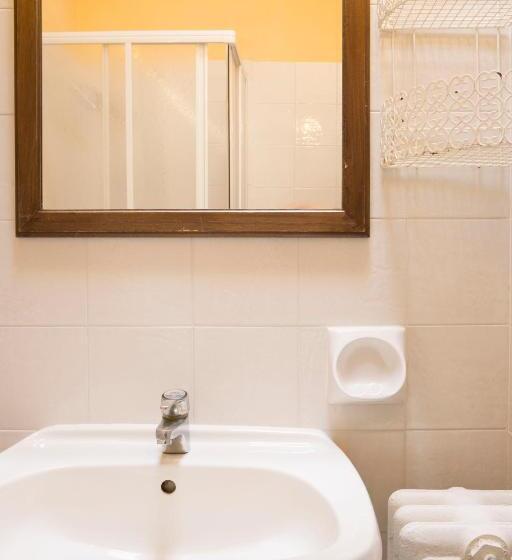 דירת שני חדרים, Villa Grassina