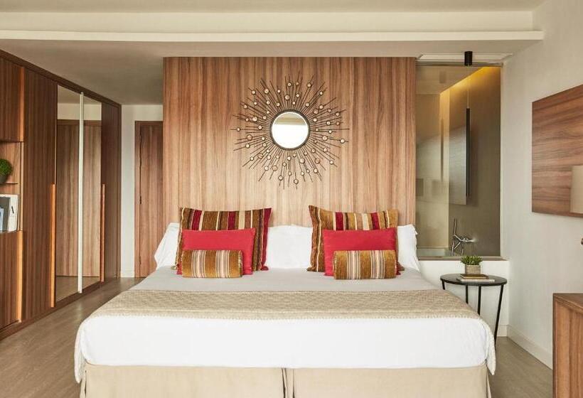Полулюкс Одноместный с Террасой, Zafiro Palace Alcudia