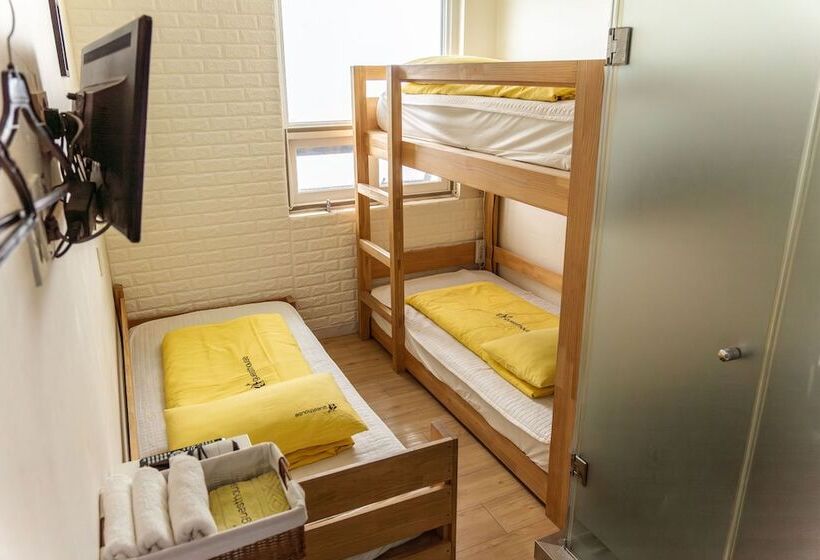 标准三人间, 24 Guesthouse Dongdaemun Market