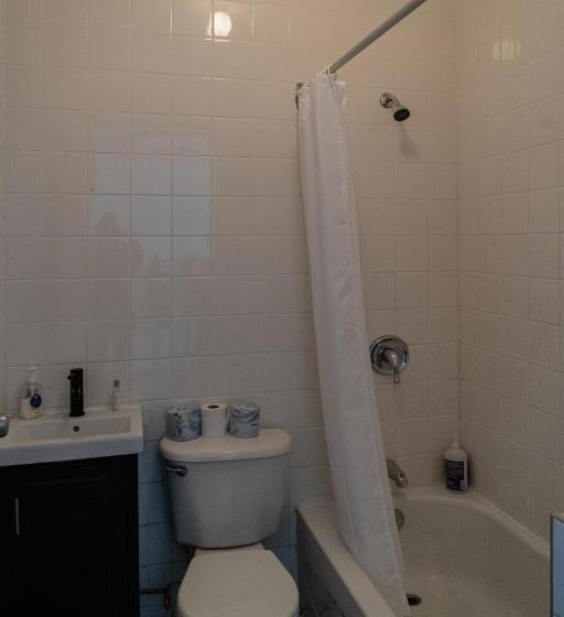 חדר סטנדרט חדר אמבטיה משותף, Pensione Popolo