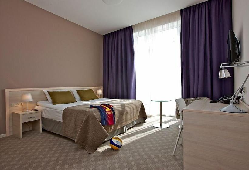 Номер Стандарт, Sport Inn Hotel & Wellness