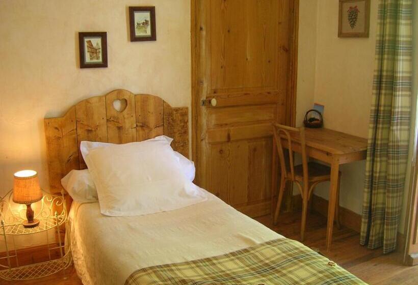 חדר סטנדרט עם מרפסת, Châlet Hôtel D Ailefroide