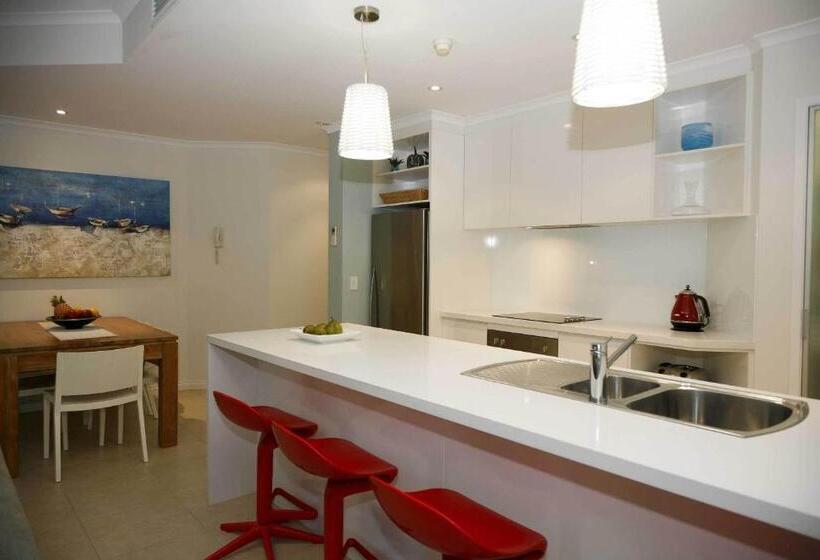 Апартаменты Superior 3 Спальни, Emerald Noosa
