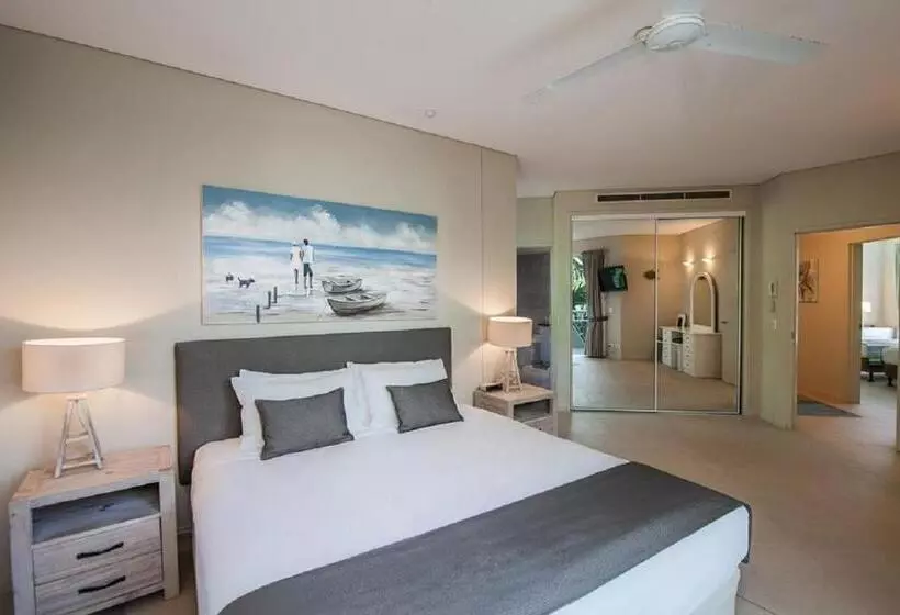 1 Bedroom Penthouse Apartment, Emerald Noosa