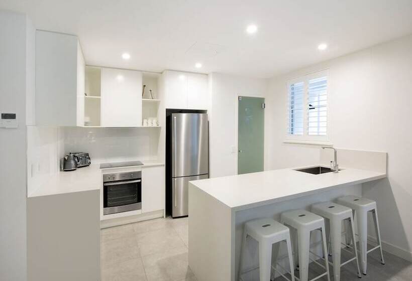 Апартаменты 3 Спальни, Emerald Noosa