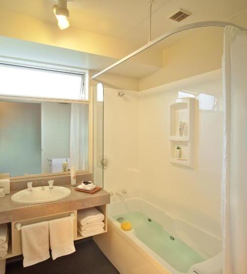 标准工作室, Homestead Villa Motel