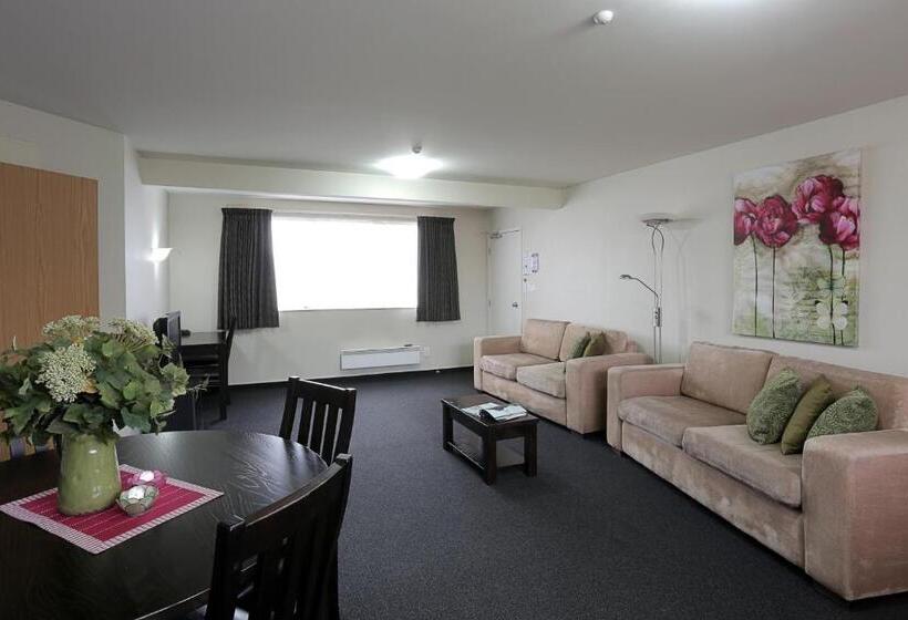 两卧家庭套房, Homestead Villa Motel