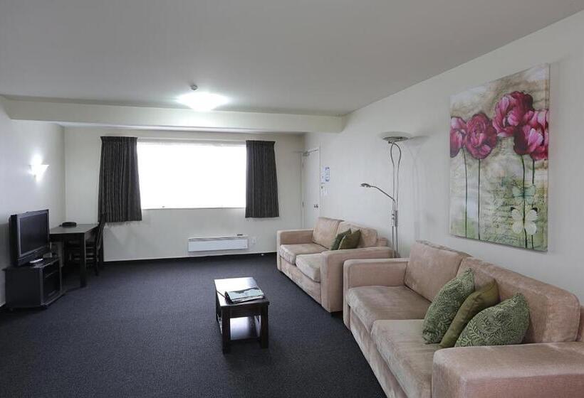 两卧家庭套房, Homestead Villa Motel