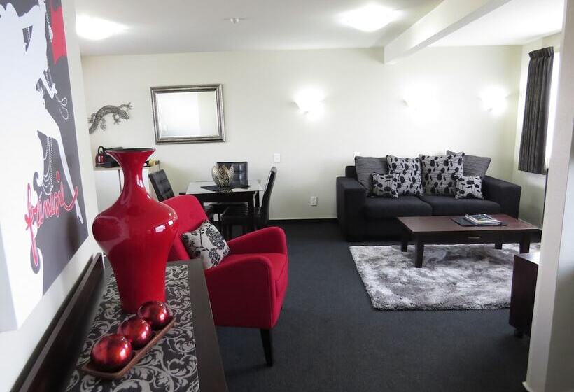 豪华套房, Homestead Villa Motel