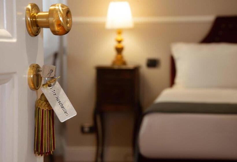 חדר סטנדרט לשלושה, I Tre Moschettieri   D Artagnan