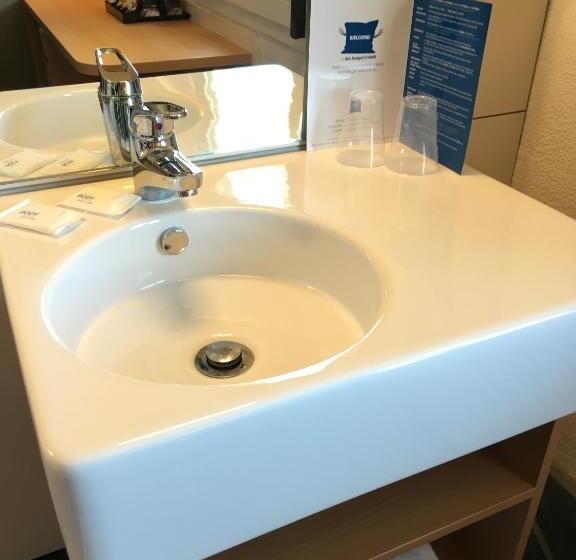 חדר סטנדרט עם מיטת קינג, Ibis Budget Enfield