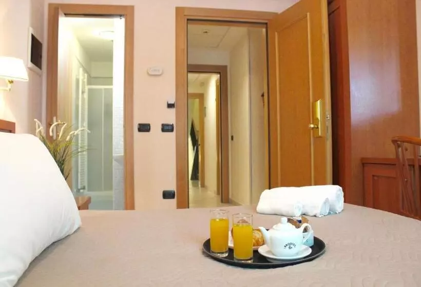 اتاق استاندارد با بالکن, Depandance Hotel Jole