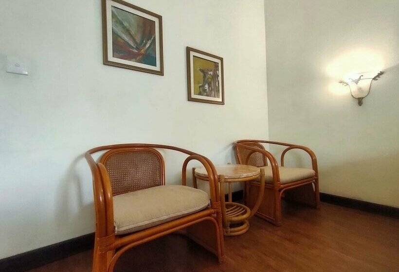 חדר סופריור, él Hotel Kartika Wijaya Batu