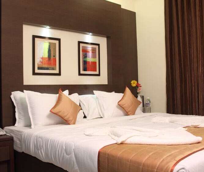 اتاق لوکس, Pristine Residency