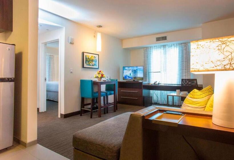 Люкс, Residence Inn By Marriott The Bronx At Metro Center Atrium