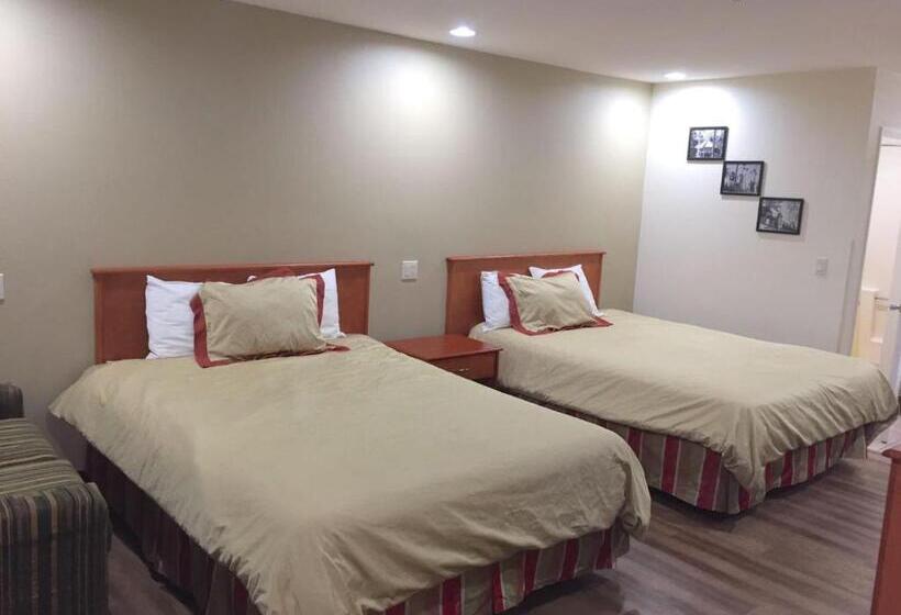 חדר סטנדרט מותאם לאדם עם מוגבלויות, Simply Home Inn & Suites   Riverside