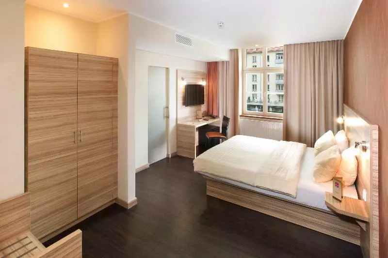 اتاق استاندارد, Star G Hotel Premium Dresden Altmarkt