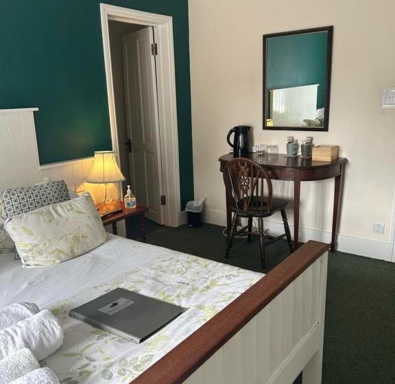 غرفة قياسية, The Highwayman