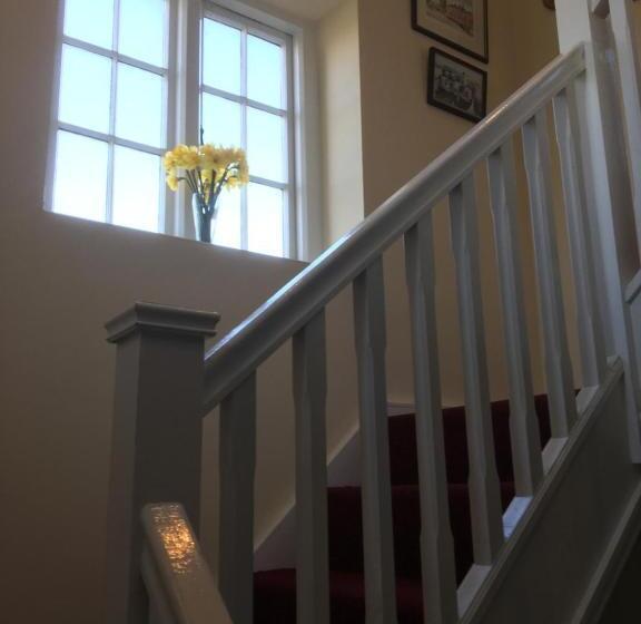 غرفة قياسية فردية, The Highwayman