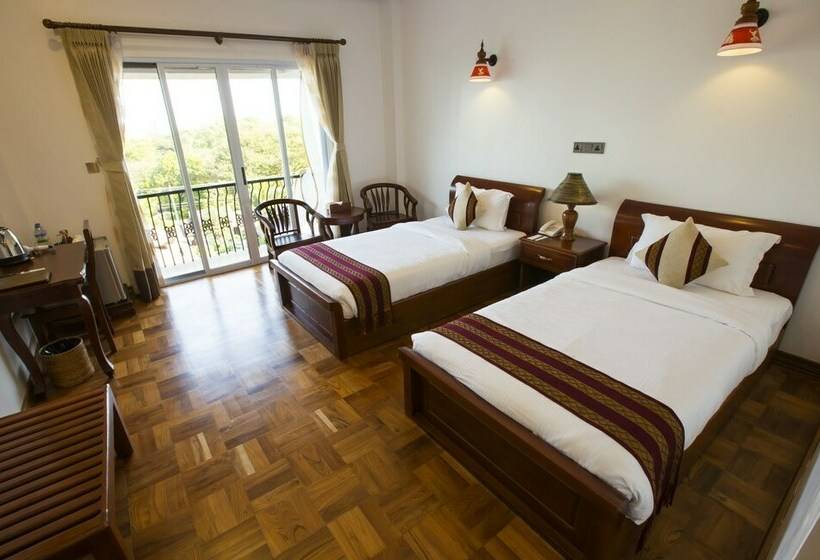 اتاق لوکس, Yadanarpon Dynasty