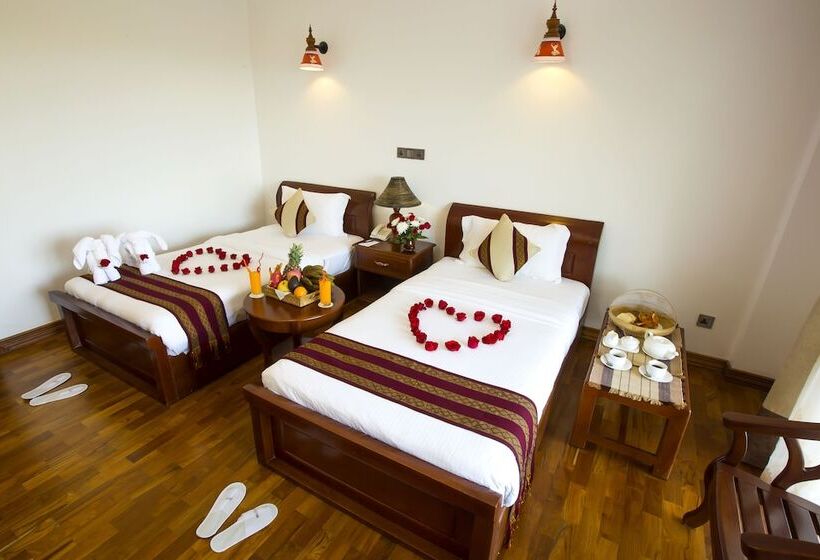 اتاق سوپریور, Yadanarpon Dynasty