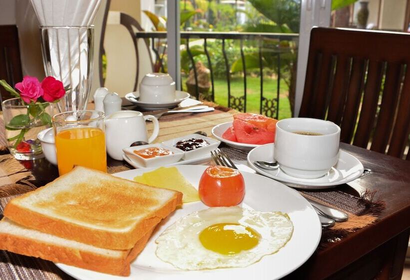 اتاق لوکس, Yadanarpon Dynasty