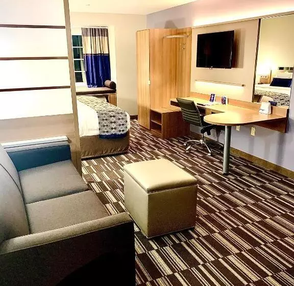 キングサイズベッドのデラックススイート, Microtel Inn & Suites By Wyndham Georgetown Delaware Beaches